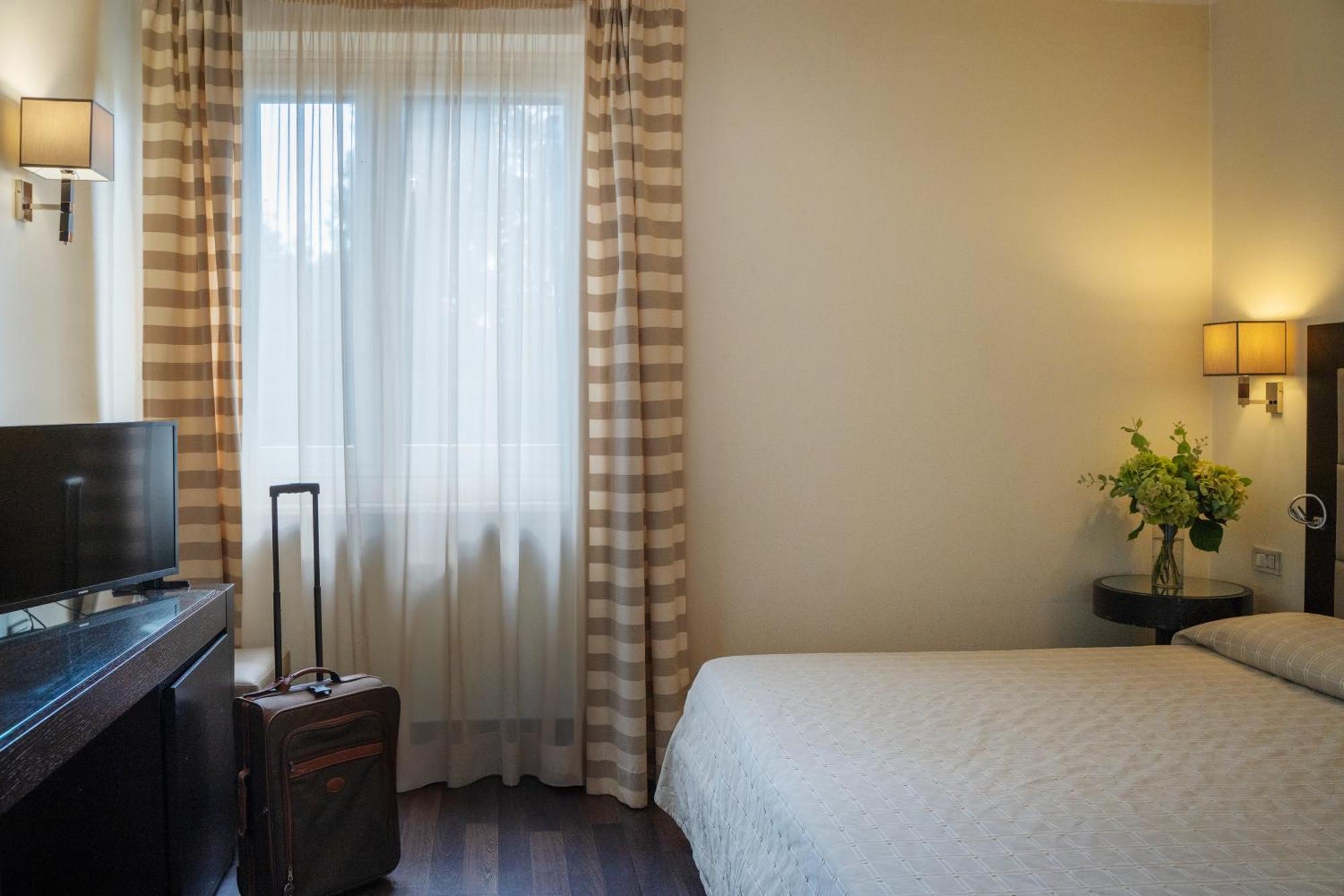 Hotel Villa Maria Regina Rome Exterior photo