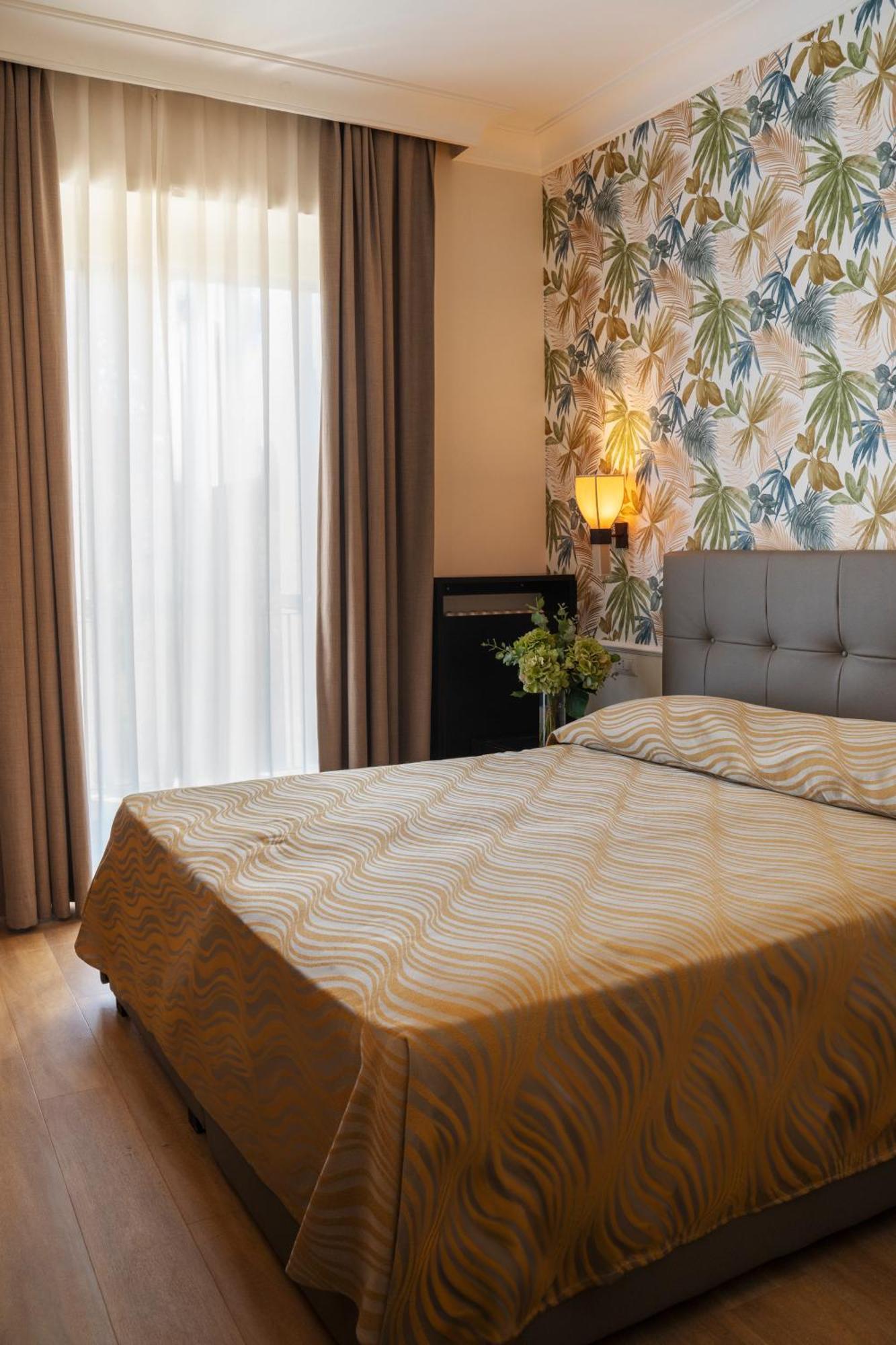Hotel Villa Maria Regina Rome Exterior photo